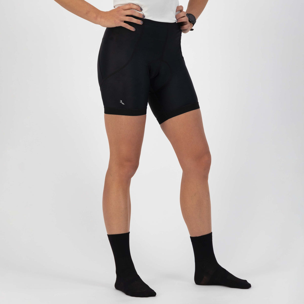 Rogelli Core korte fietsbroek zonder bretels dames zwart gedragen voorkant.