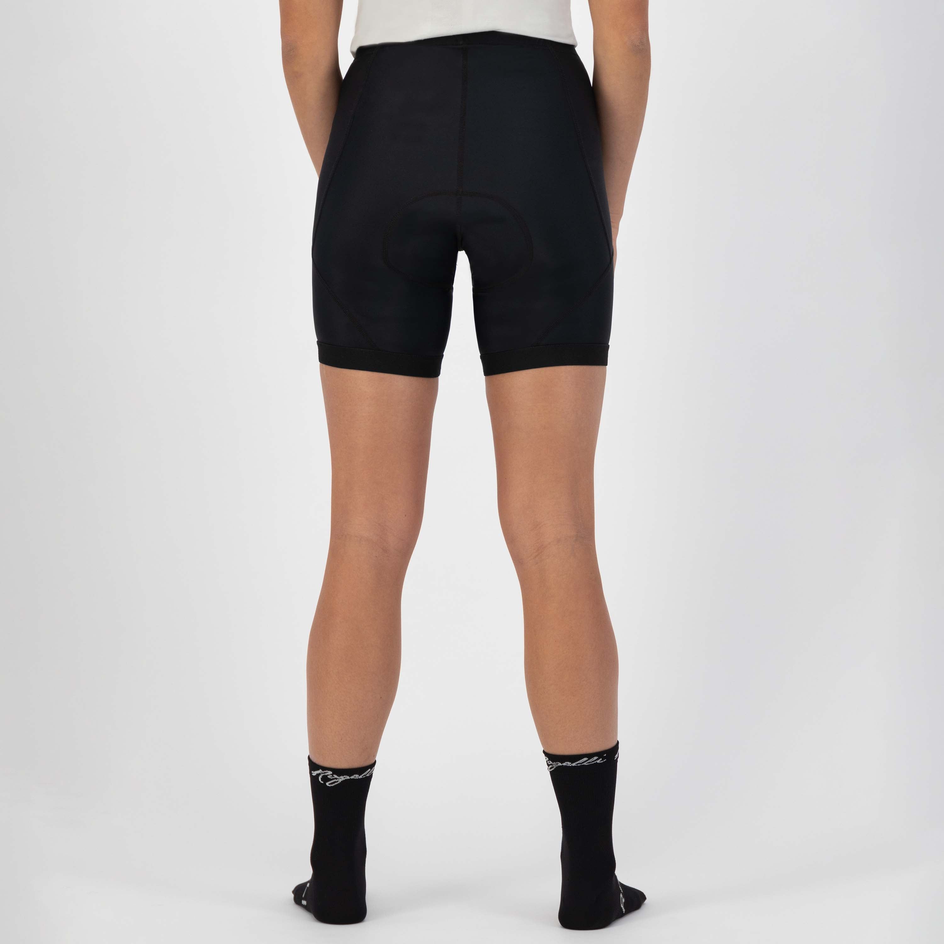 Rogelli Core korte fietsbroek zonder bretels dames zwart gedragen achterkant.