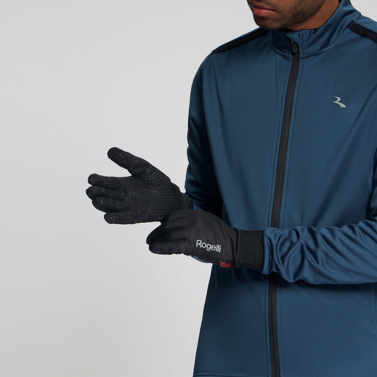 Rogelli Laval fietshandschoenen winter heren zwart gedragen voorkant.