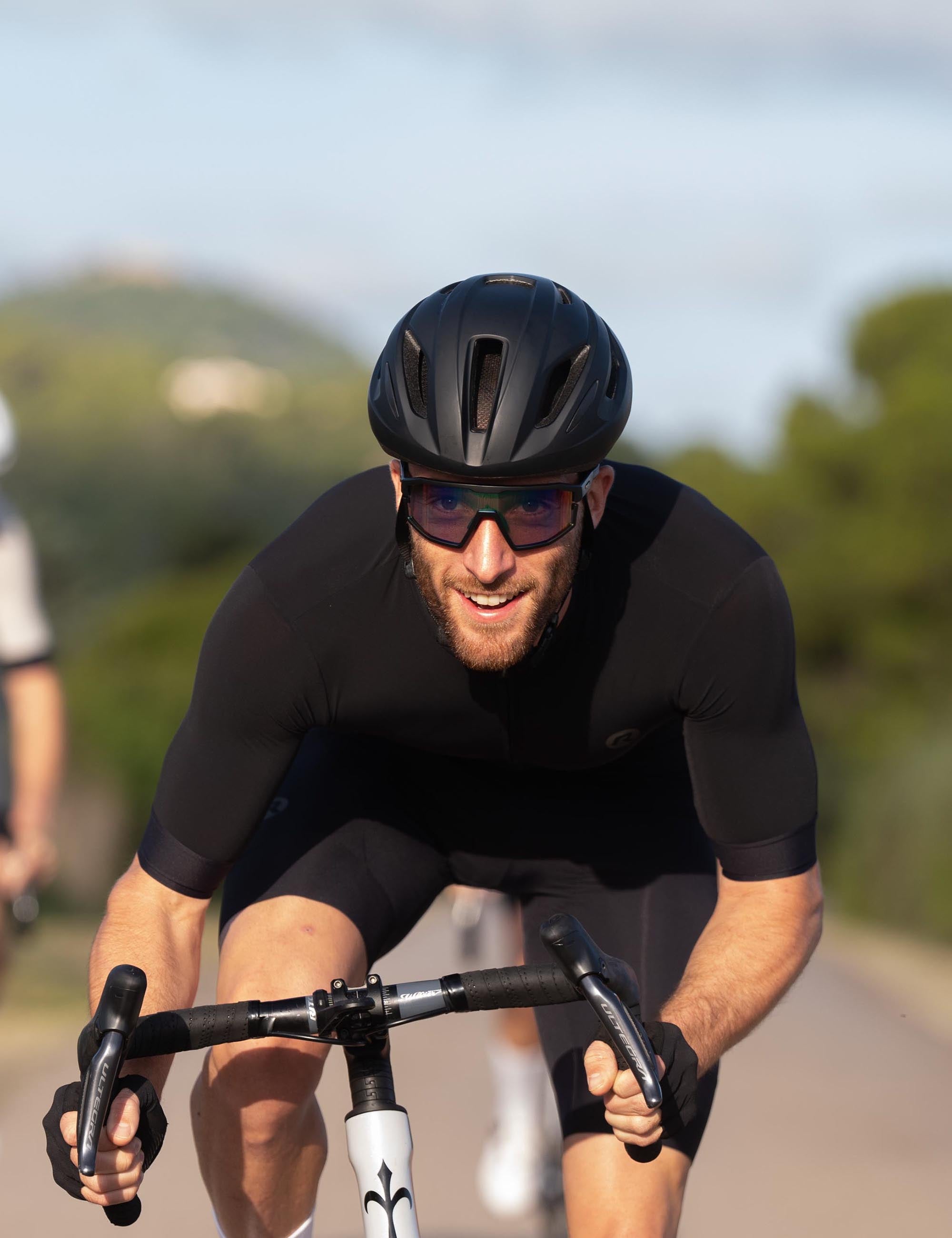 Laat elke kilometer tellen met deze Signature-herenset, comfortabel en slim gecombineerd.