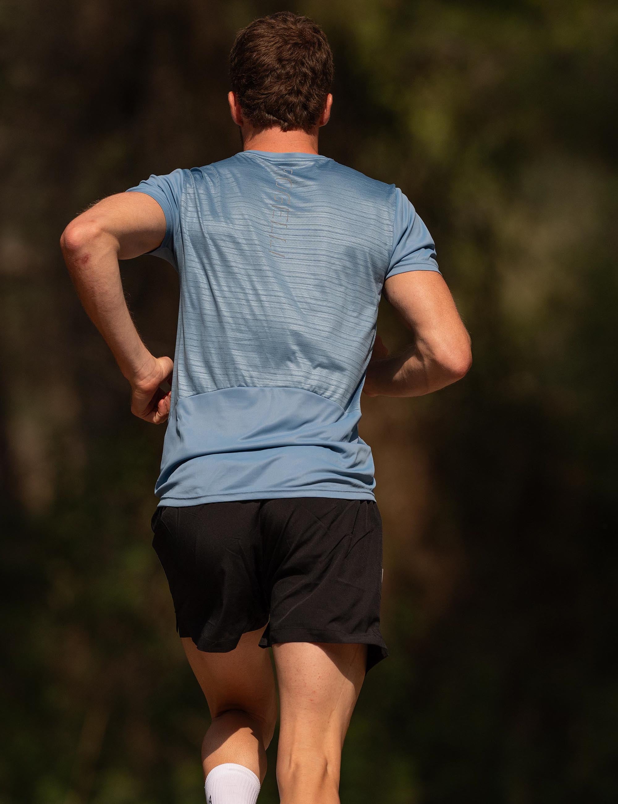 Rogelli Core hardloopshirt voor heren in lichtblauw.