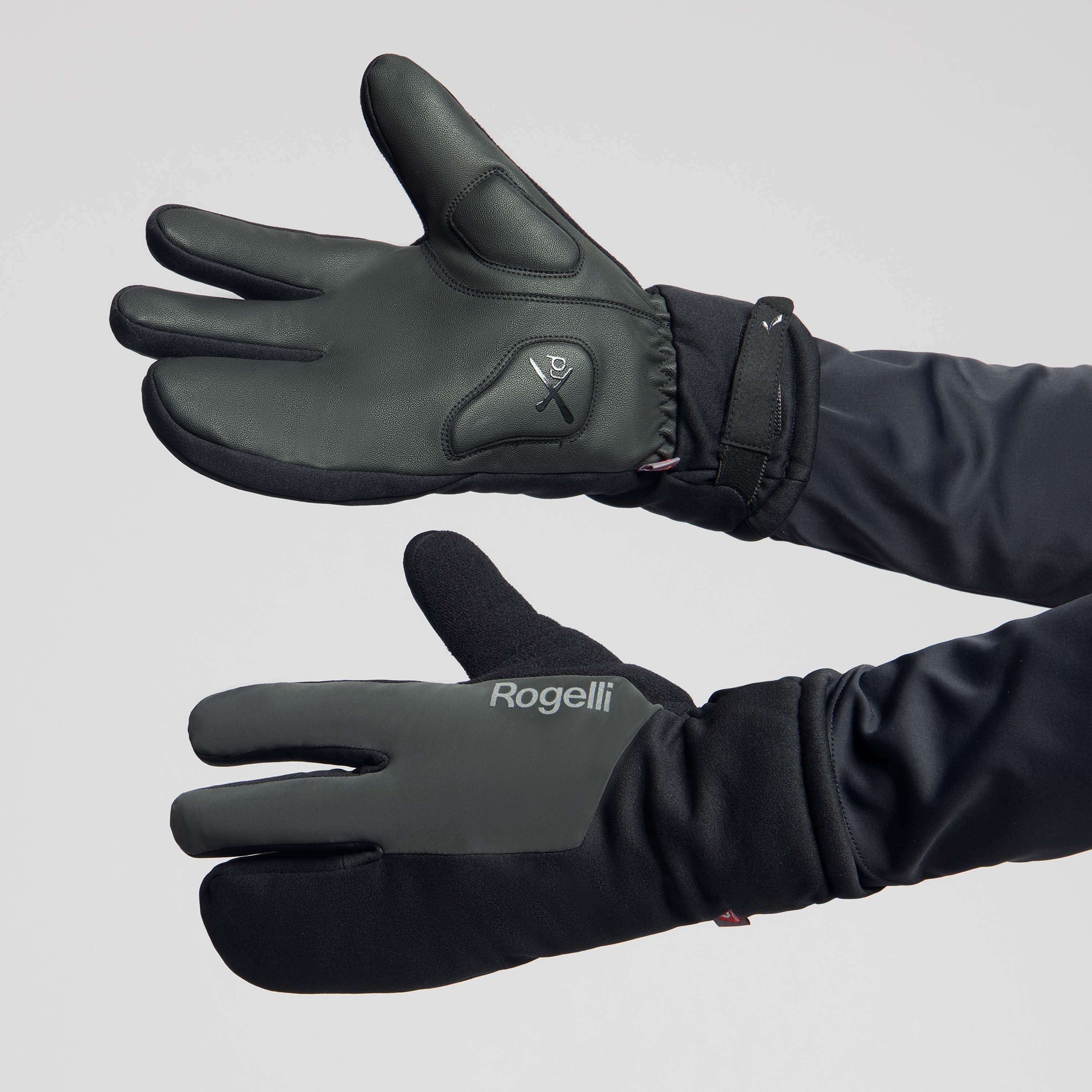 Rogelli deep winter waterproof handschoen zwart heren gedragen studiofoto.