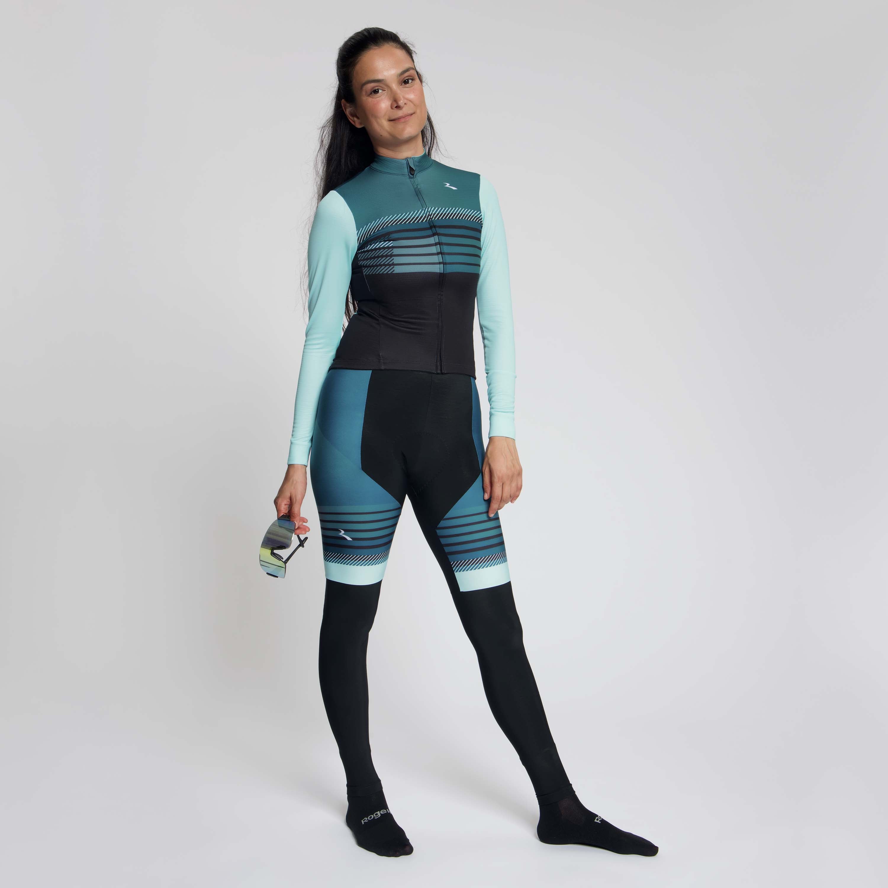 Rogelli Stryde fietsshirt L/S dames blauw/lichtblauw gedragen totaalshot.