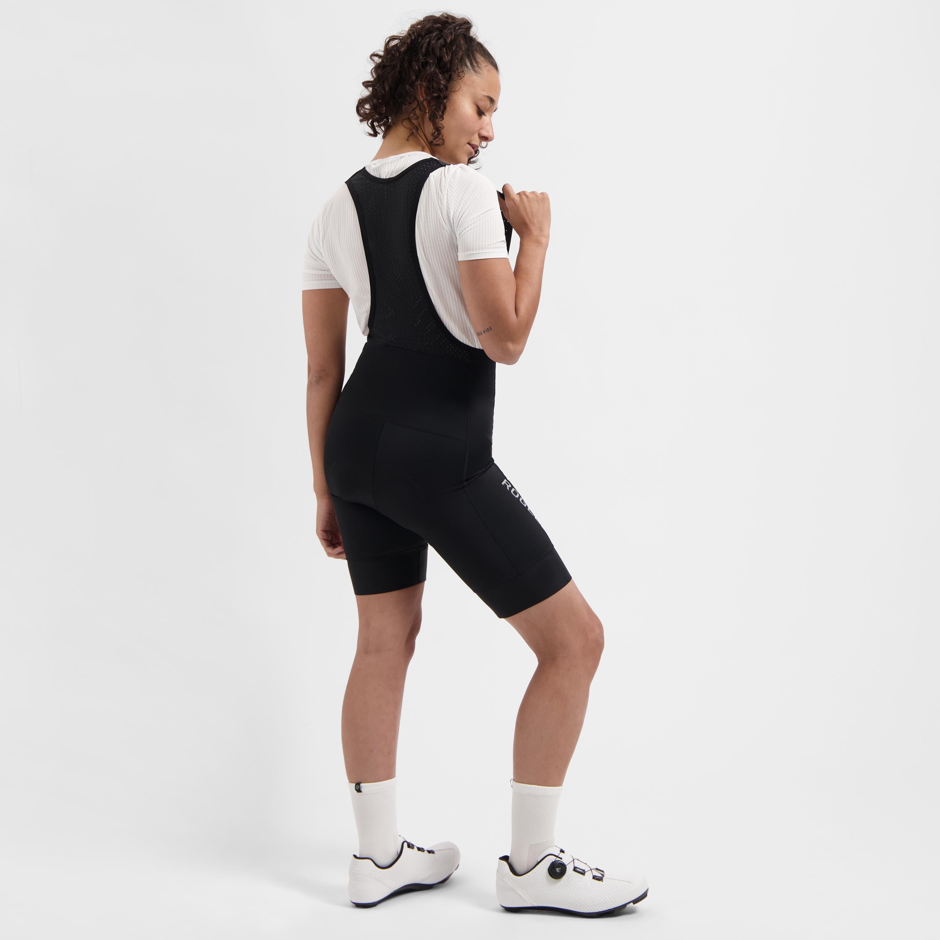Essential III Kurze Radhose Damen - Schwarz