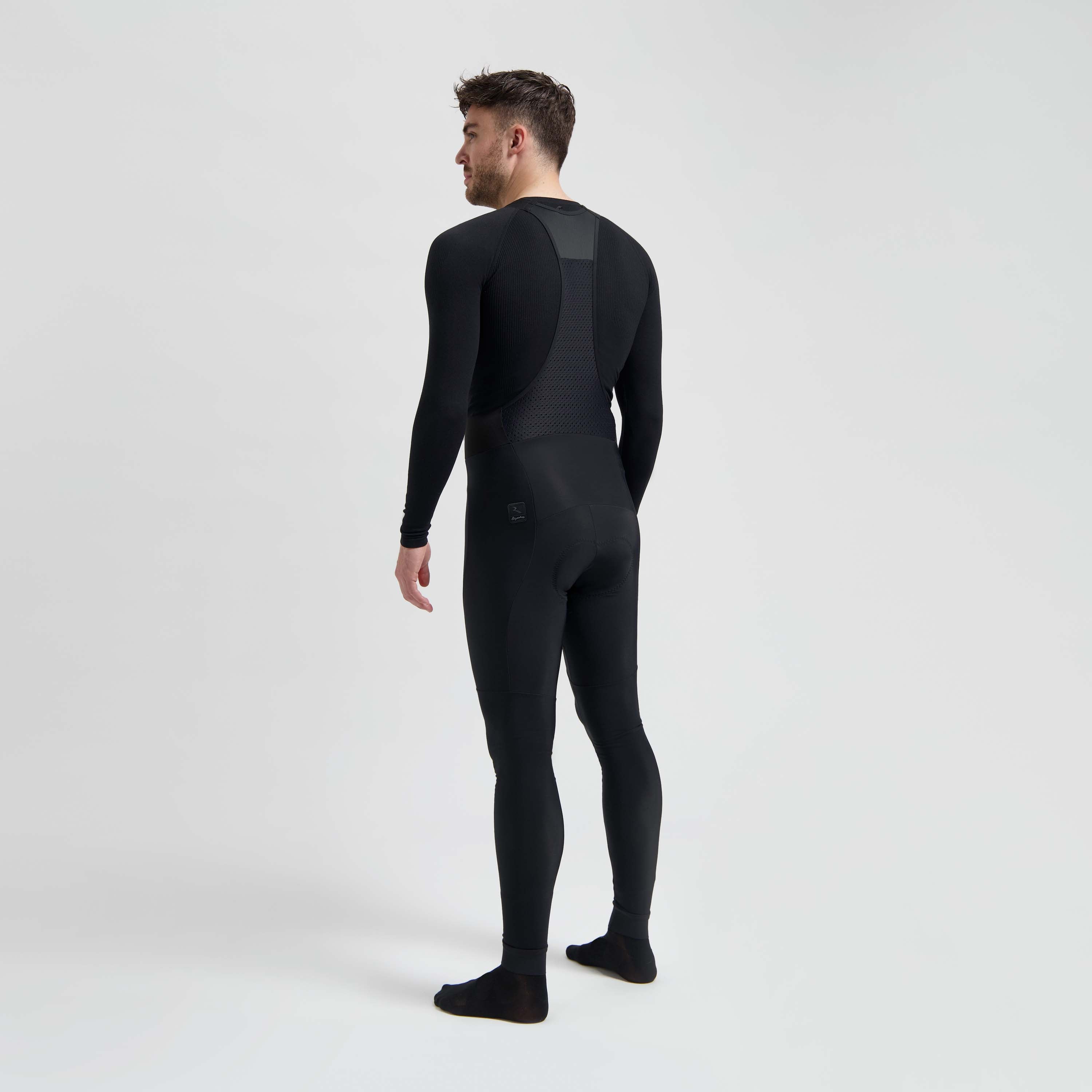Rogelli Signature lange fietsbroek heren zwart gedragen achterkant.