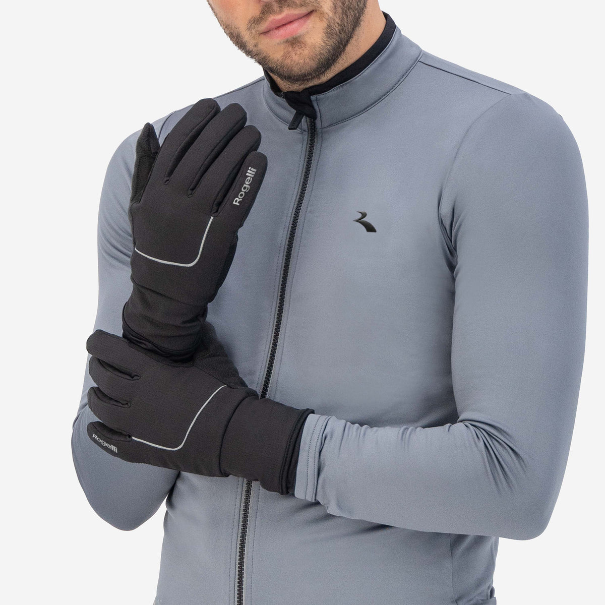 Rogelli Essential fietshandschoenen winter heren zwart gedragen voorkant.