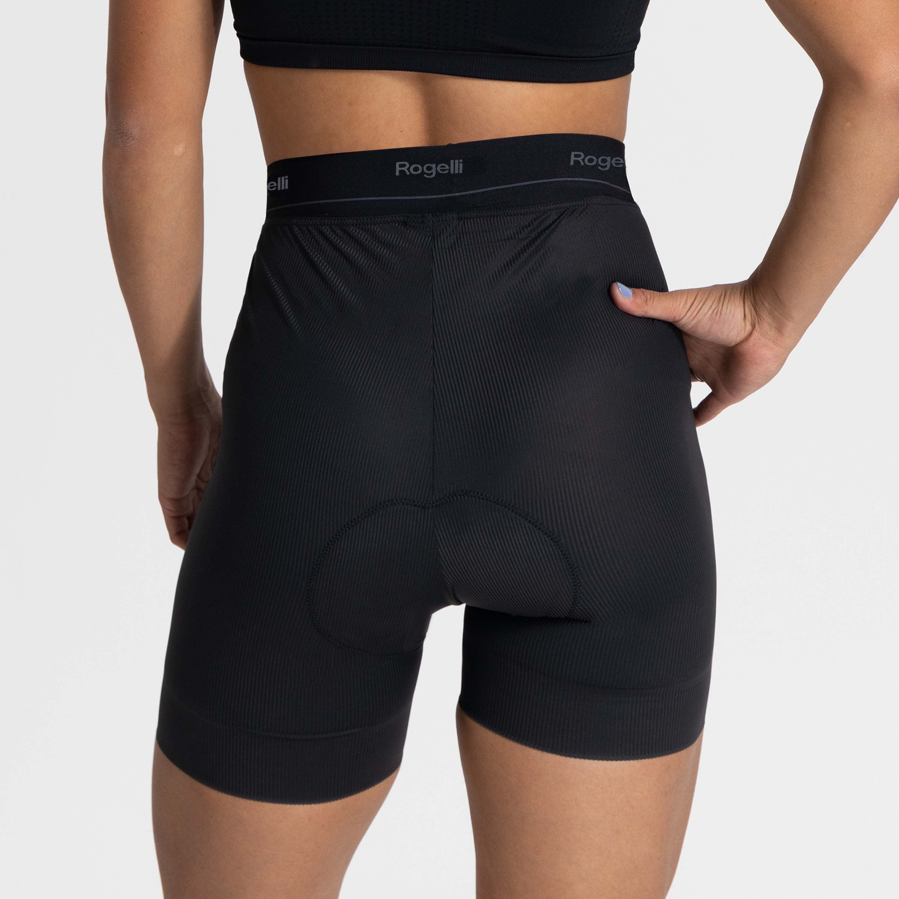 Rogelli Prime fiets boxershort dames zwart gedragen achterkant.