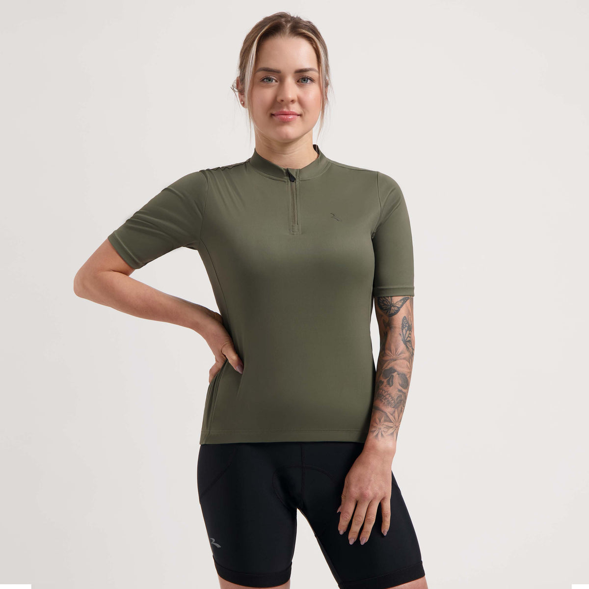 Rogelli Core fietsshirt dames groen korte mouw gedragen voorkant.