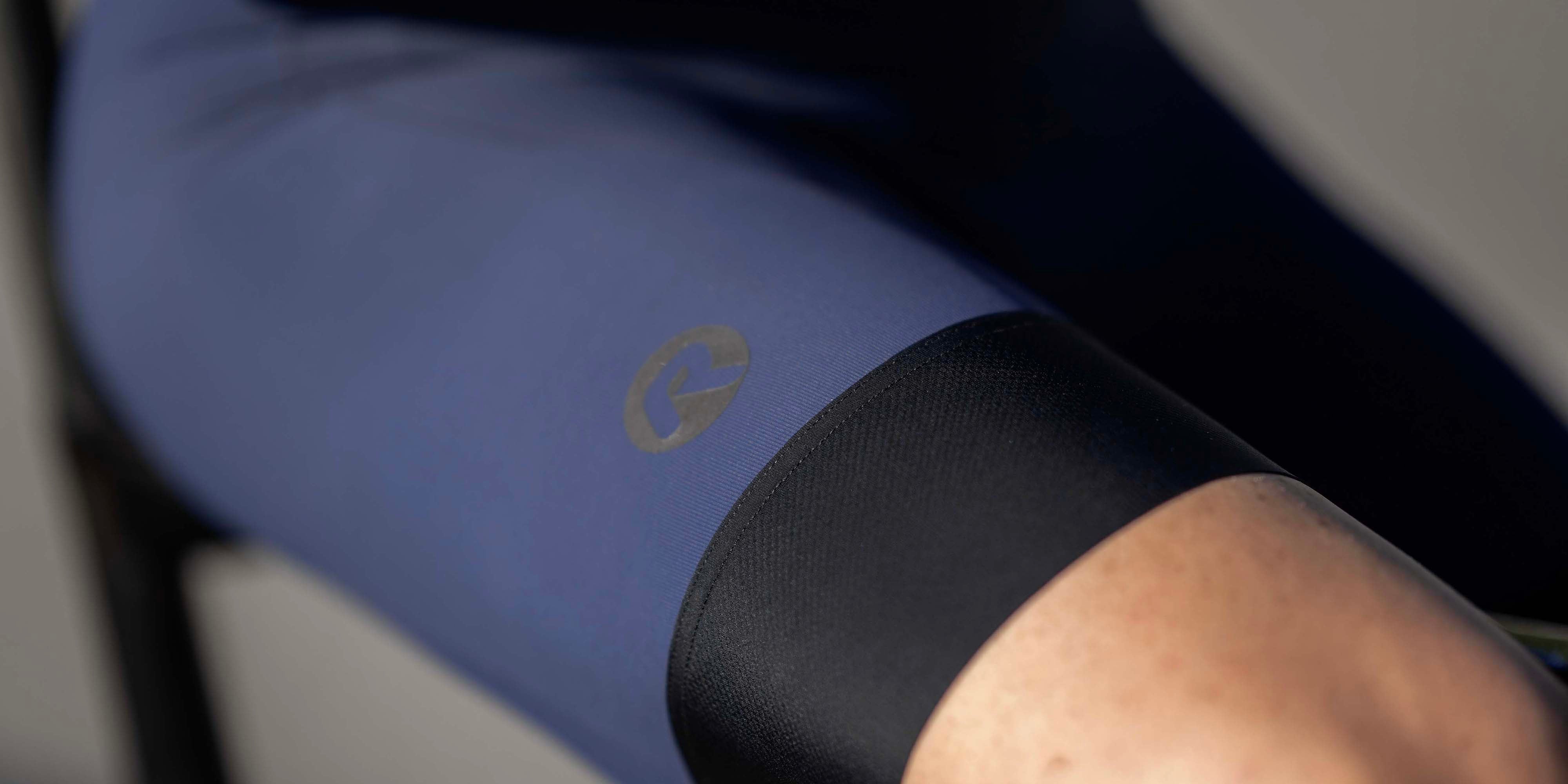 Rogelli fietsbroek wielrennen met comfortabele pasvorm en ondersteuning.