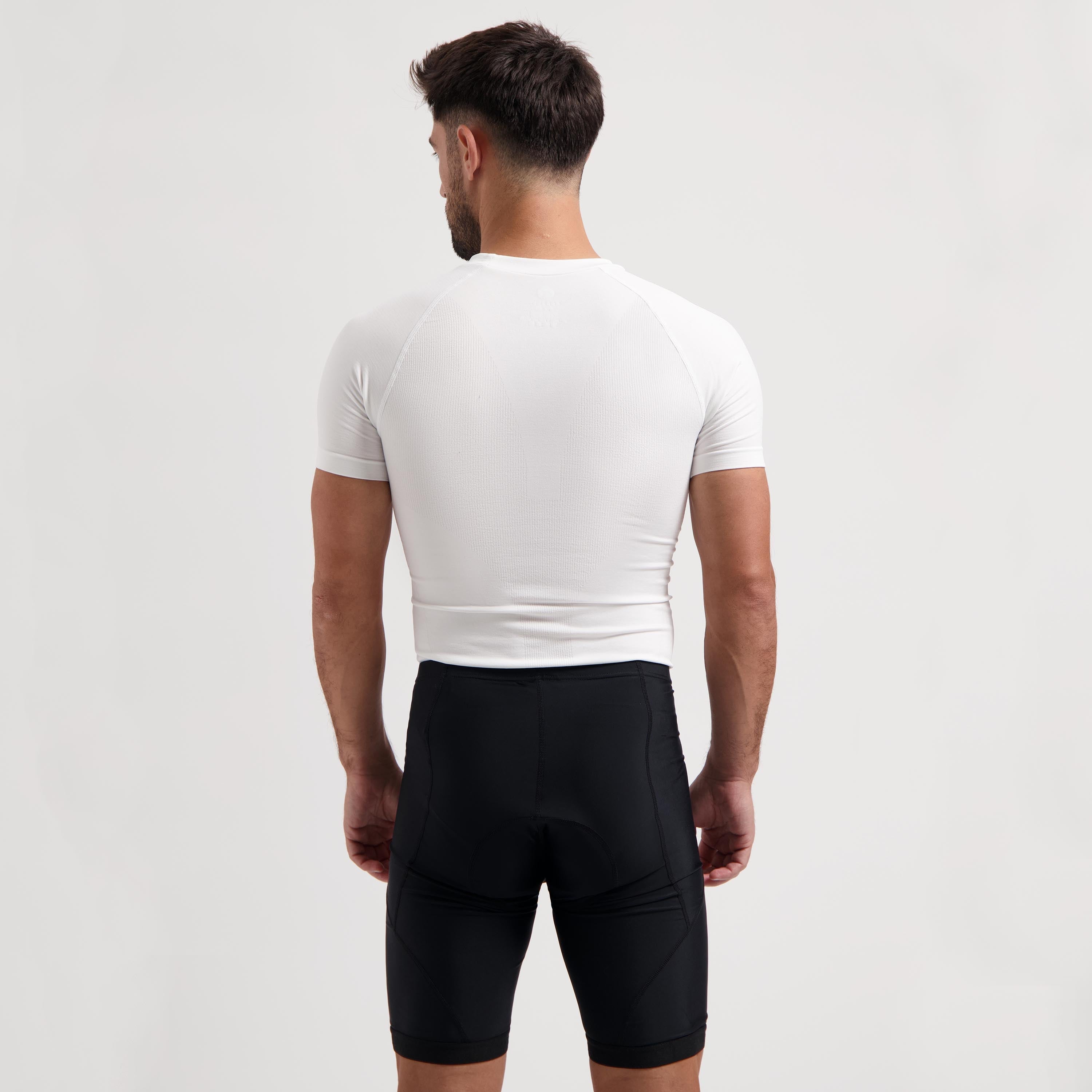 Rogelli Core korte fietsbroek zonder bretels heren zwart gedragen achterkant.