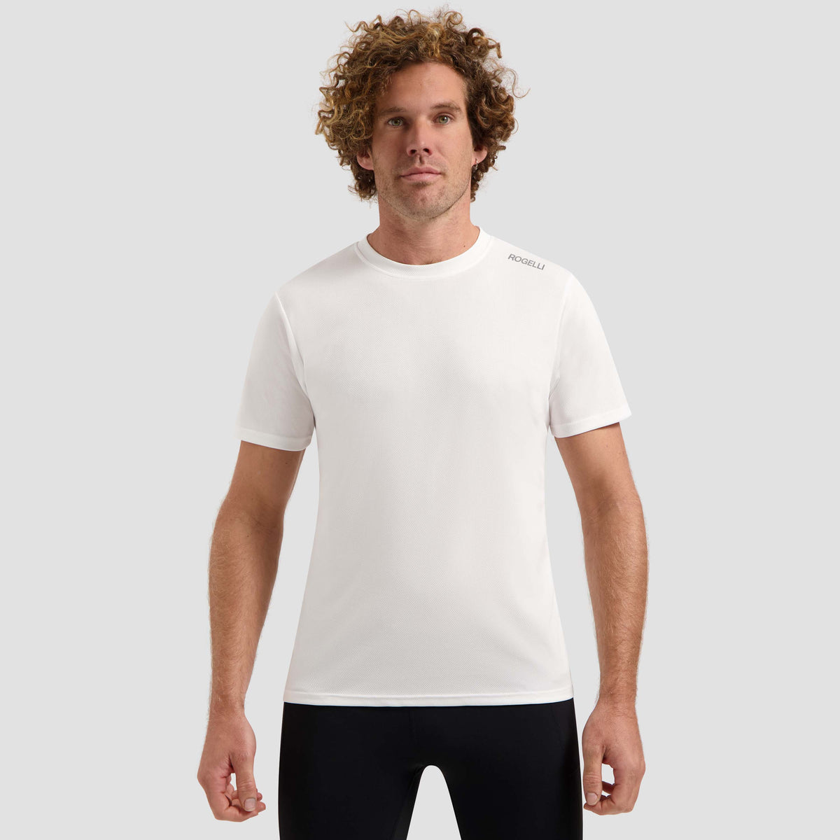 Rogelli Promo shirt korte mouw heren wit gedragen voorkant.