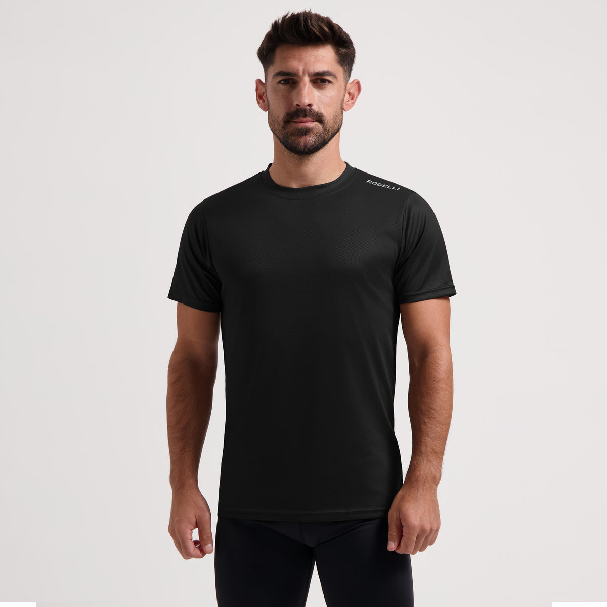 Rogelli Promo shirt korte mouw heren zwart gedragen voorkant.