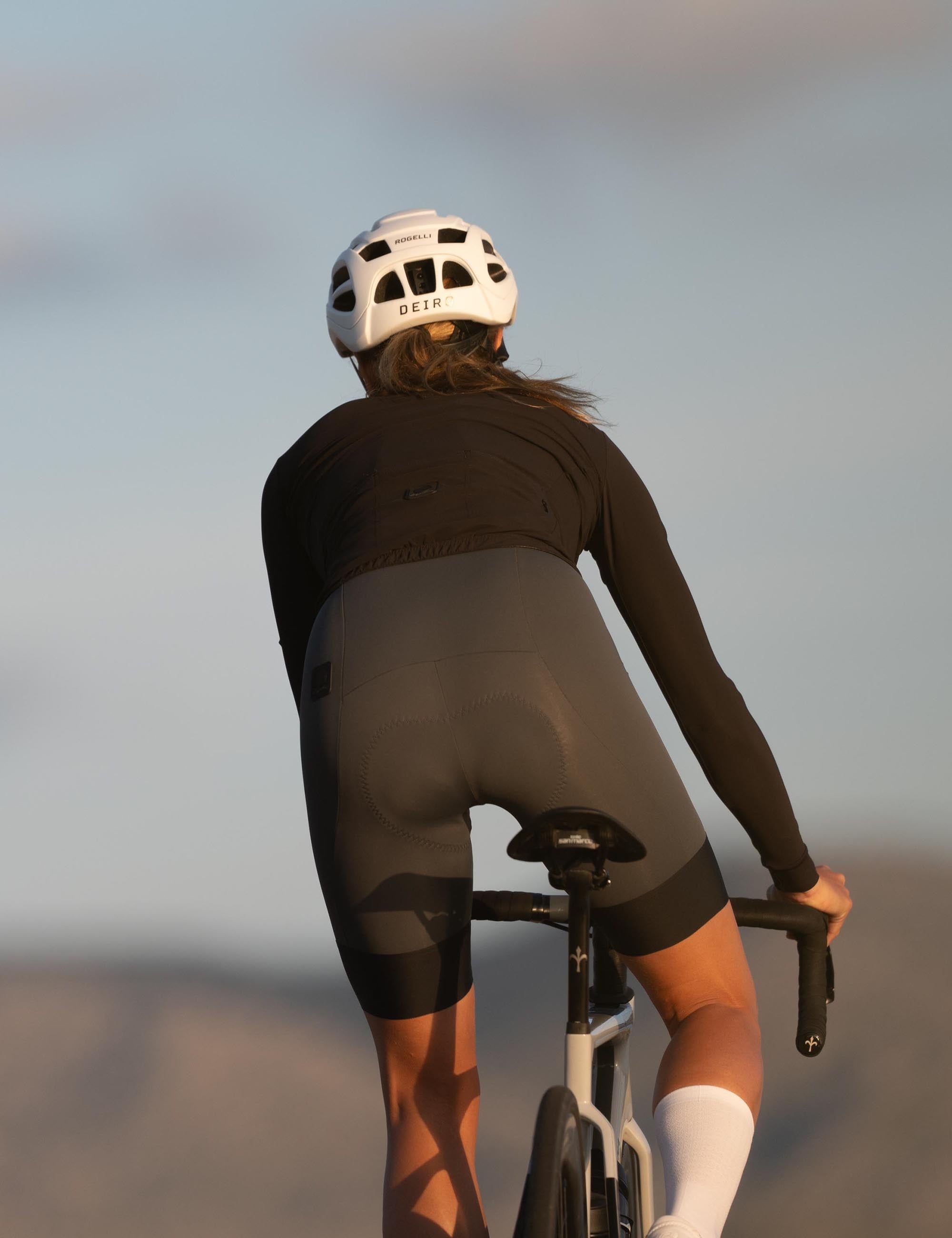 Dames fietsbroek met comfortabele ondersteuning voor elke fietstocht.