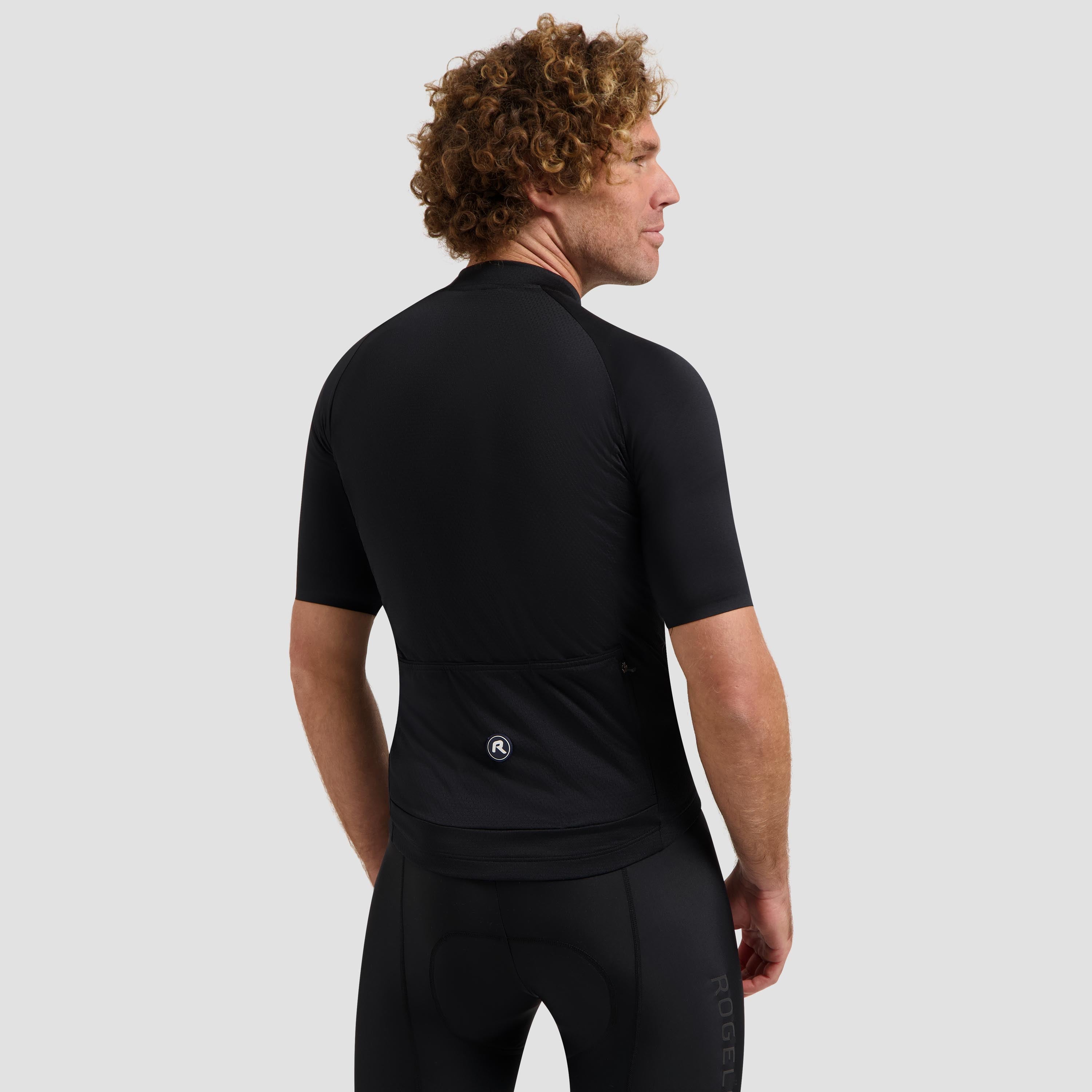 Essential II bicycle shirt Men - Black