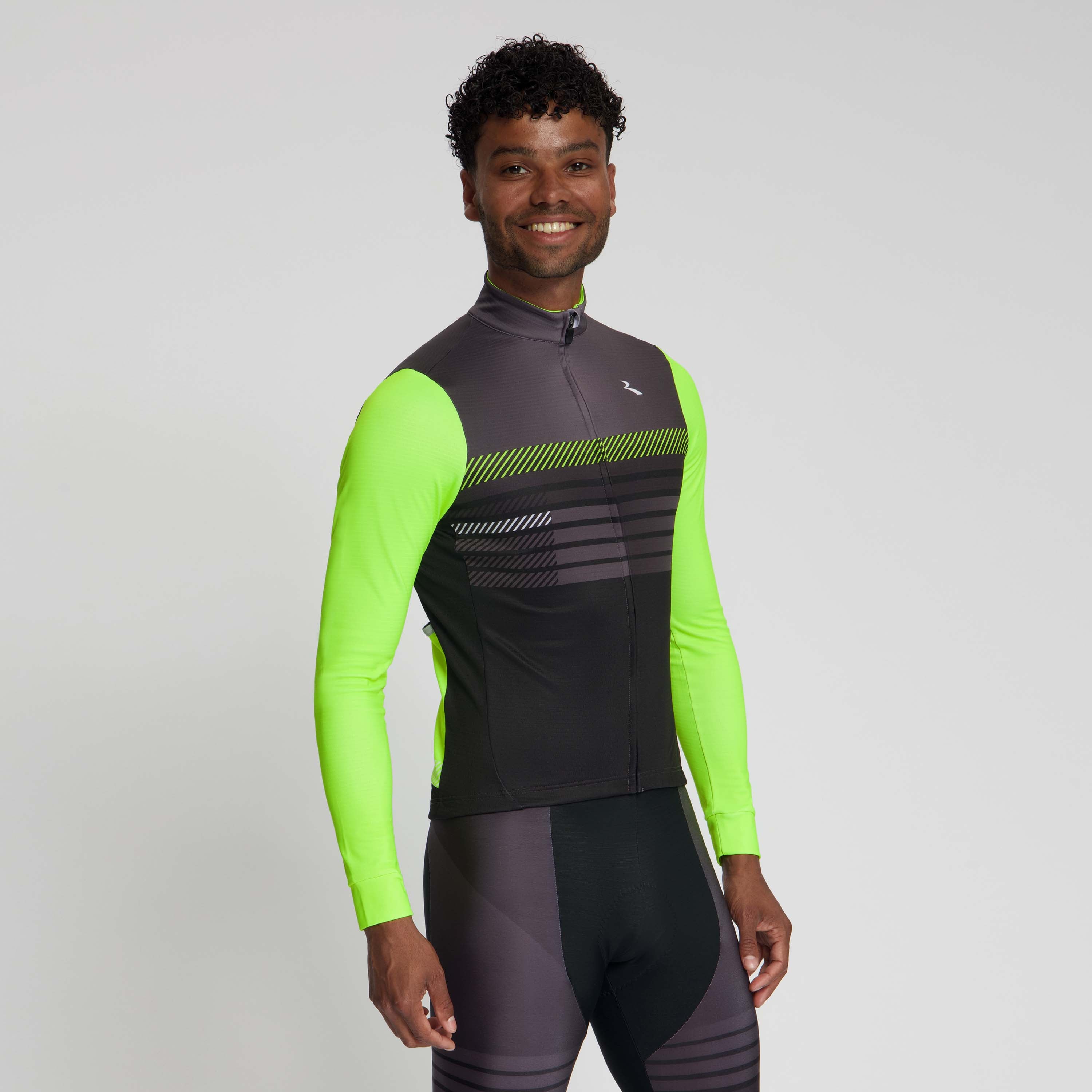 Rogelli Stryde fietsshirt L/S heren zwart/grijs/fluor gedragen voorkant.