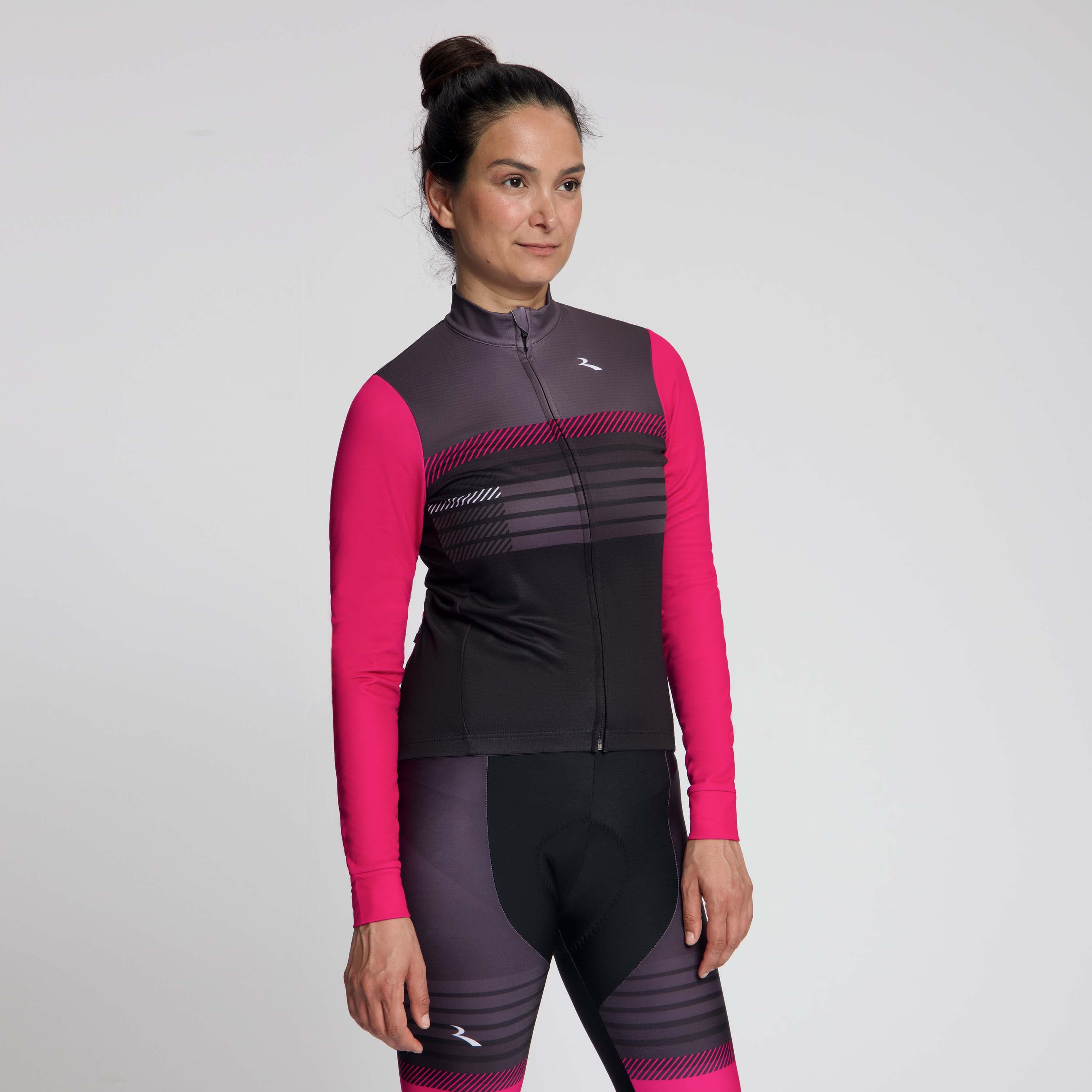 Rogelli Stryde winter fietsjack dames zwart/grijs/roze gedragen voorkant.