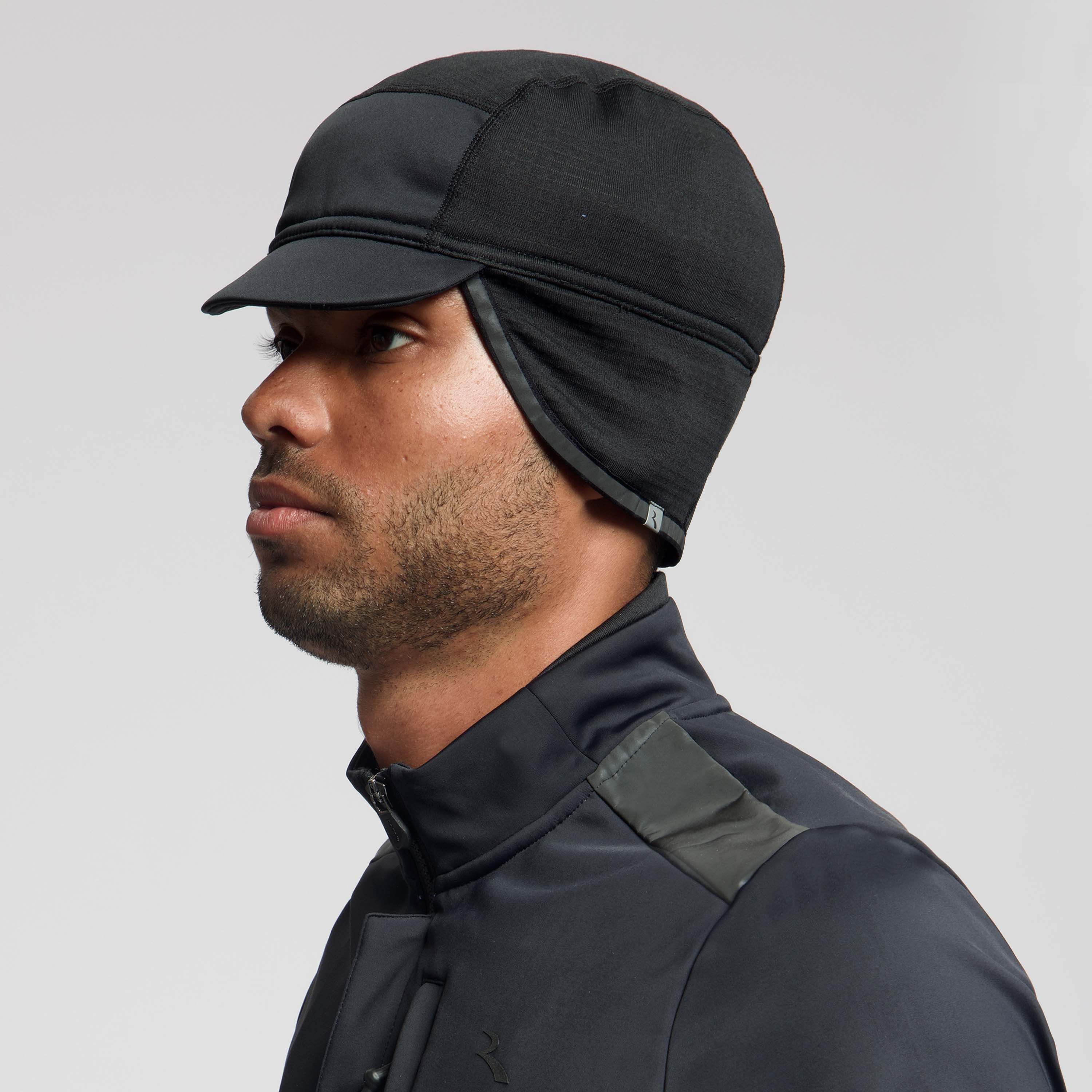 Rogelli Deepwinter onderhelmmuts unisex zwart gedragen voorkant.
