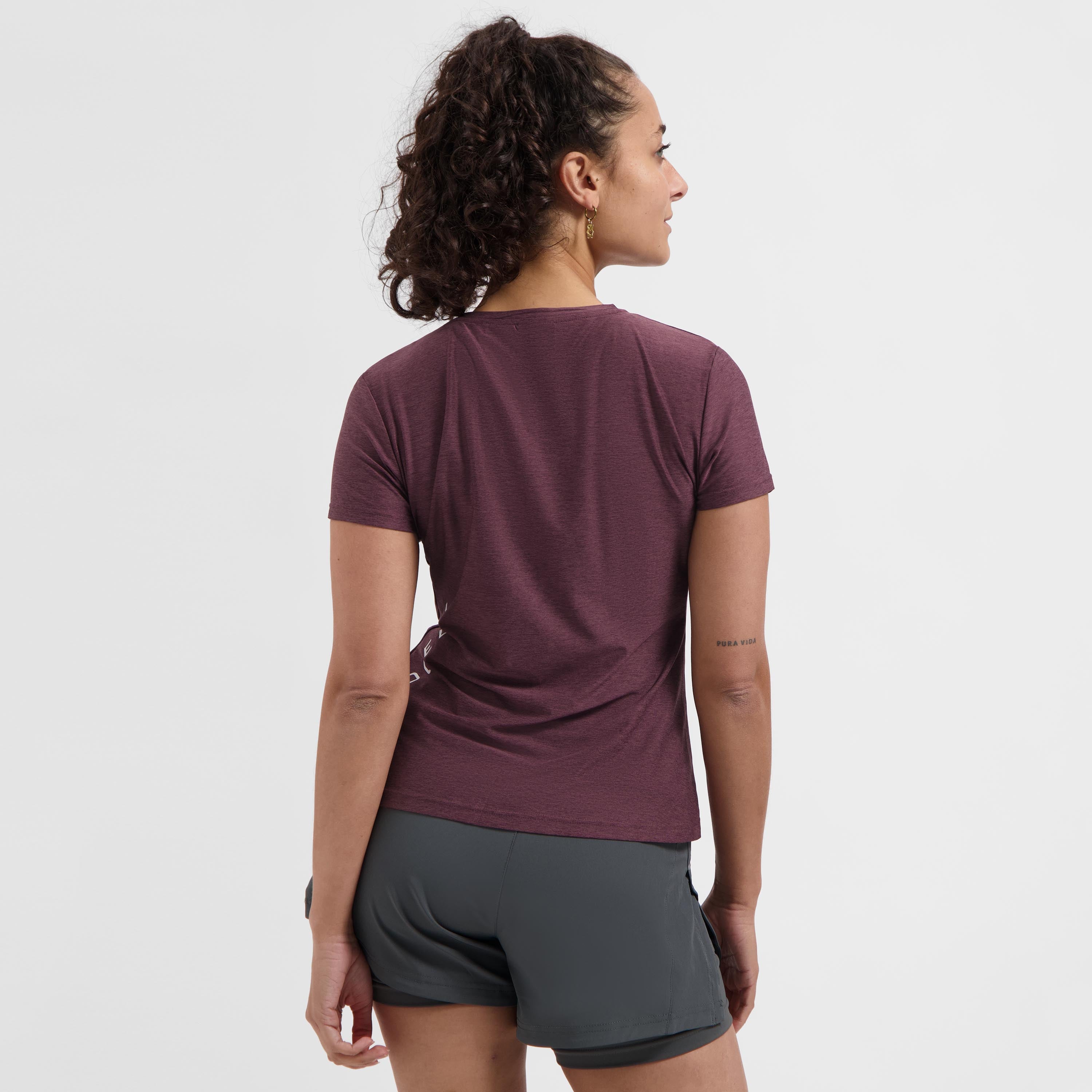 Essential Women's Running Shirt - Eggplant