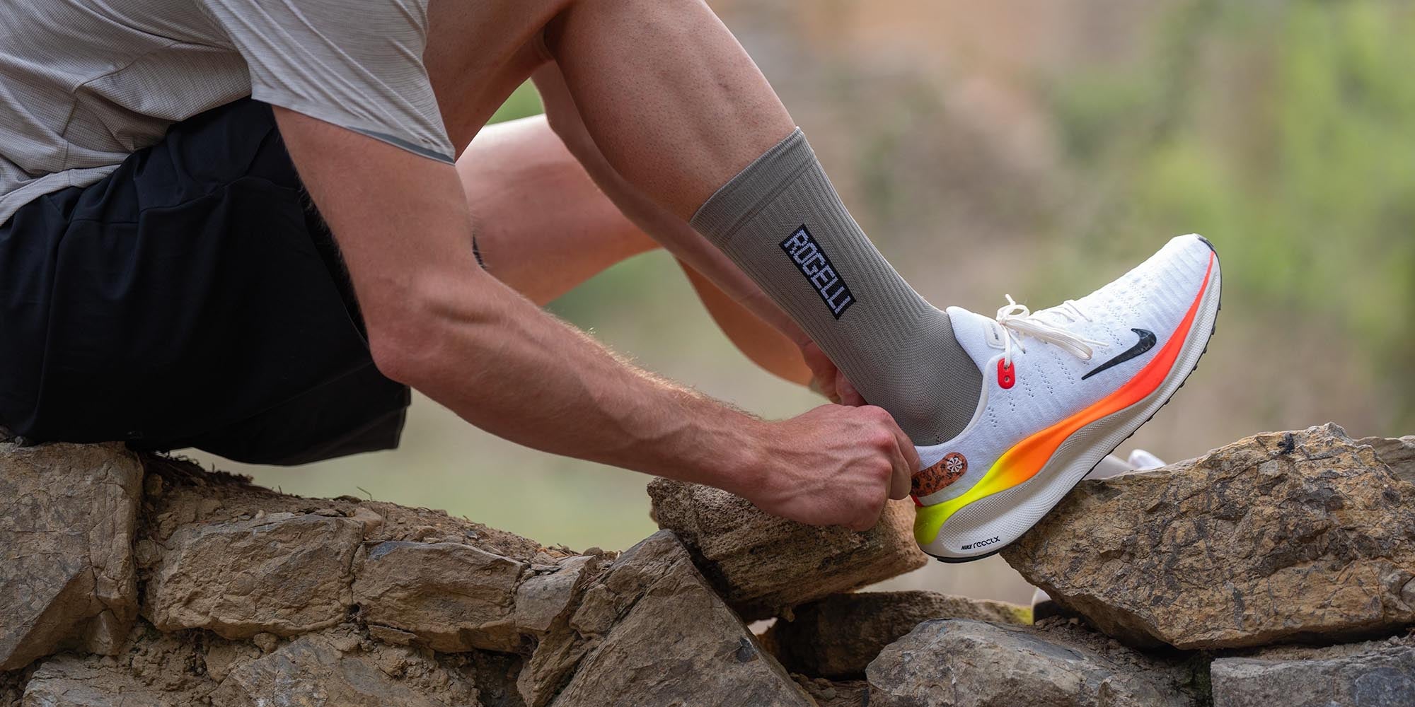 Rogelli hardloopaccessoires voor heren zoals hardloopsokken.